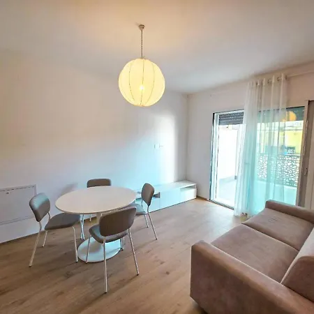 Boise Vicino Al Mare Rif A832 *